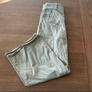 Zara Women's Straight Leg Trousers in Light Olive